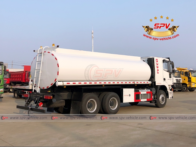 18,000 Litres Refueling Truck IVECO - RB